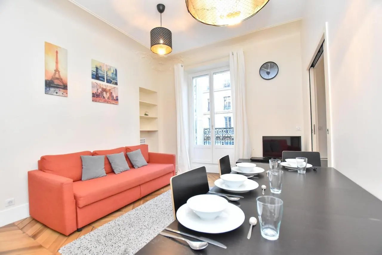 Apartment Cmg Reaumur