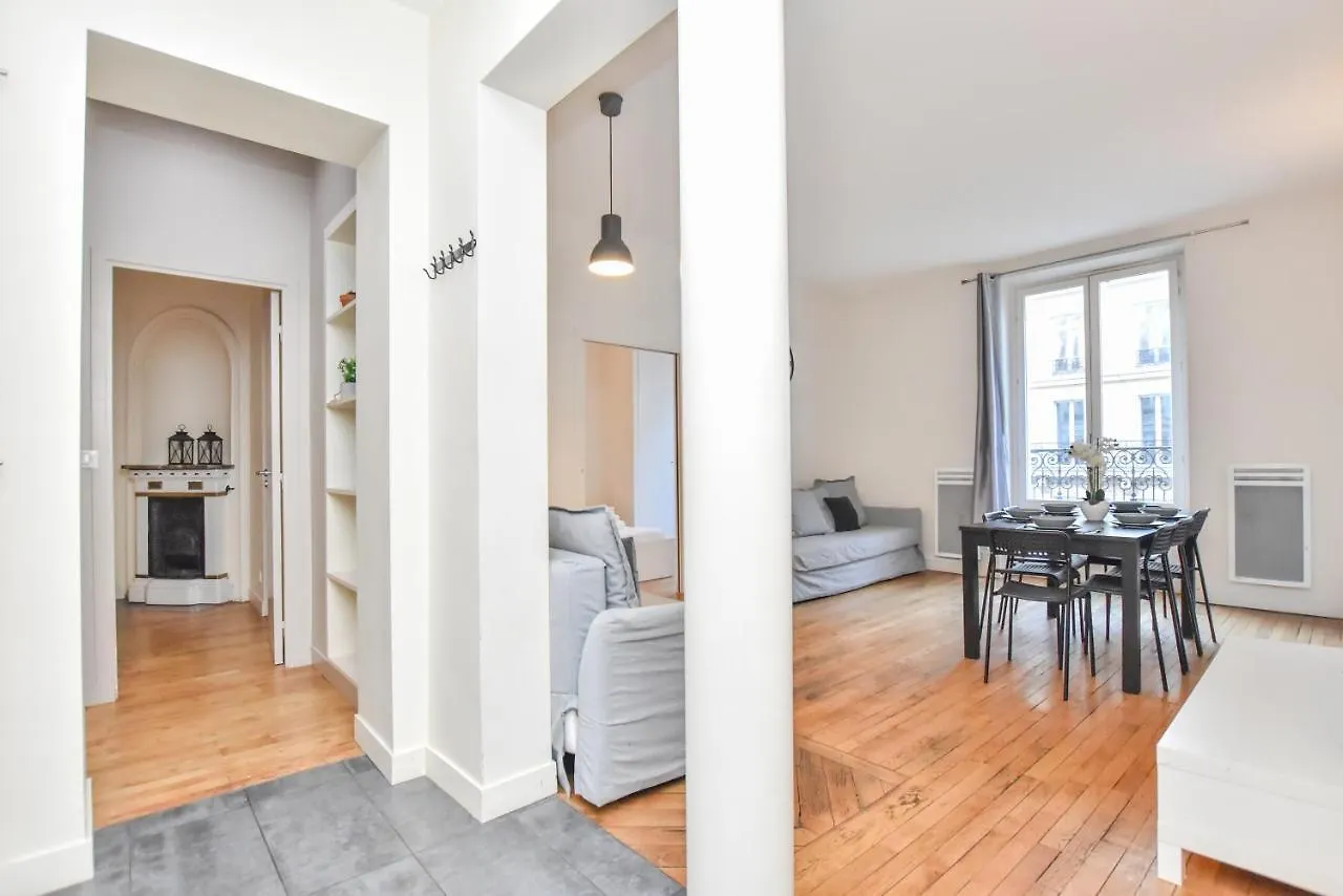Cmg Reaumur * Paris